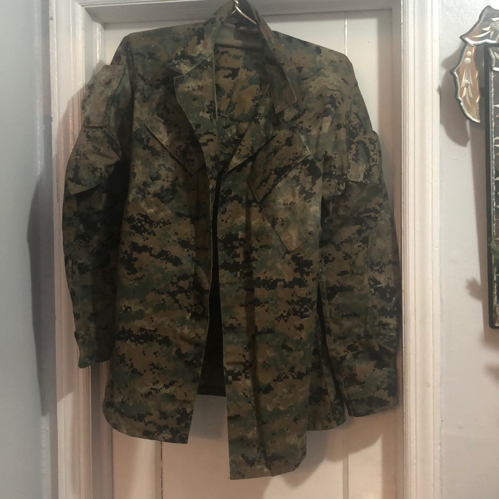 Camouflage army gear paintball set